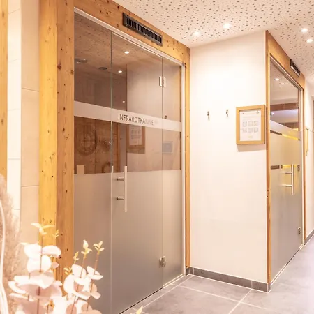 Konukevi Haus Sattelblick Sankt Anton am Arlberg