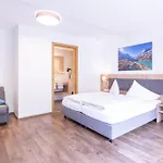 Gasthof Haus Sattelblick 3*